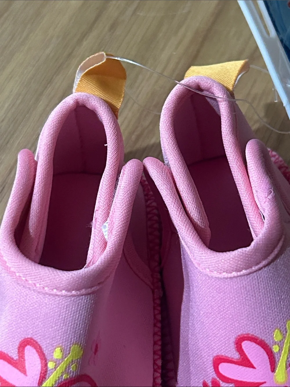 Skidders Pink Hibiscus Water Grip Shoes for Babies (6-12 Months)